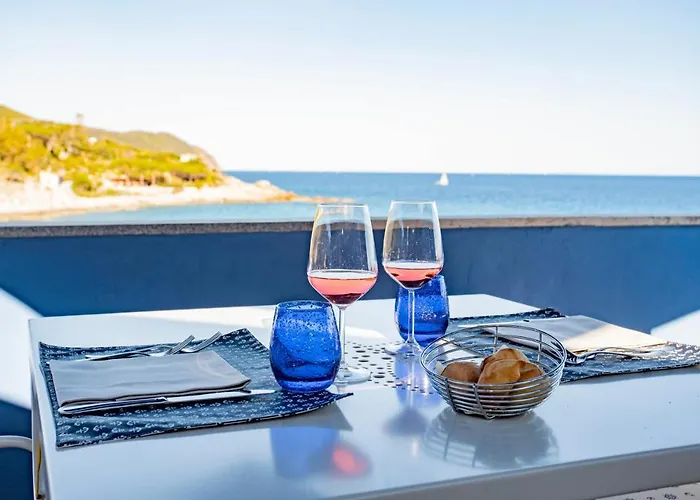 فندق La Stella 3*